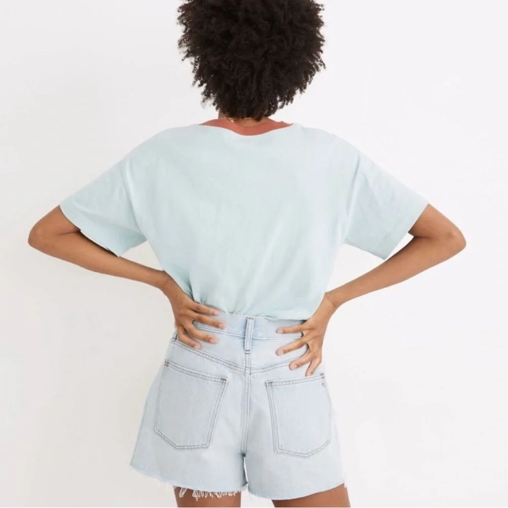 Madewell The Momjean Shorts Fitzgerald Wash Light Raw Edge High Waist Button 25 - Picture 3 of 8